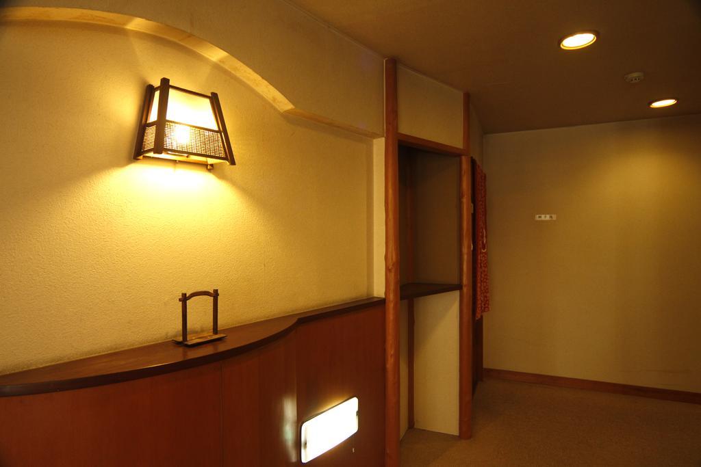 Asano Ryokan Gujo Exterior photo